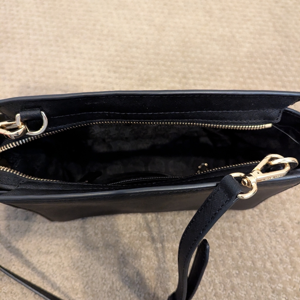 Michael Kors Black Shoulder Bag - Picture 5 of 8